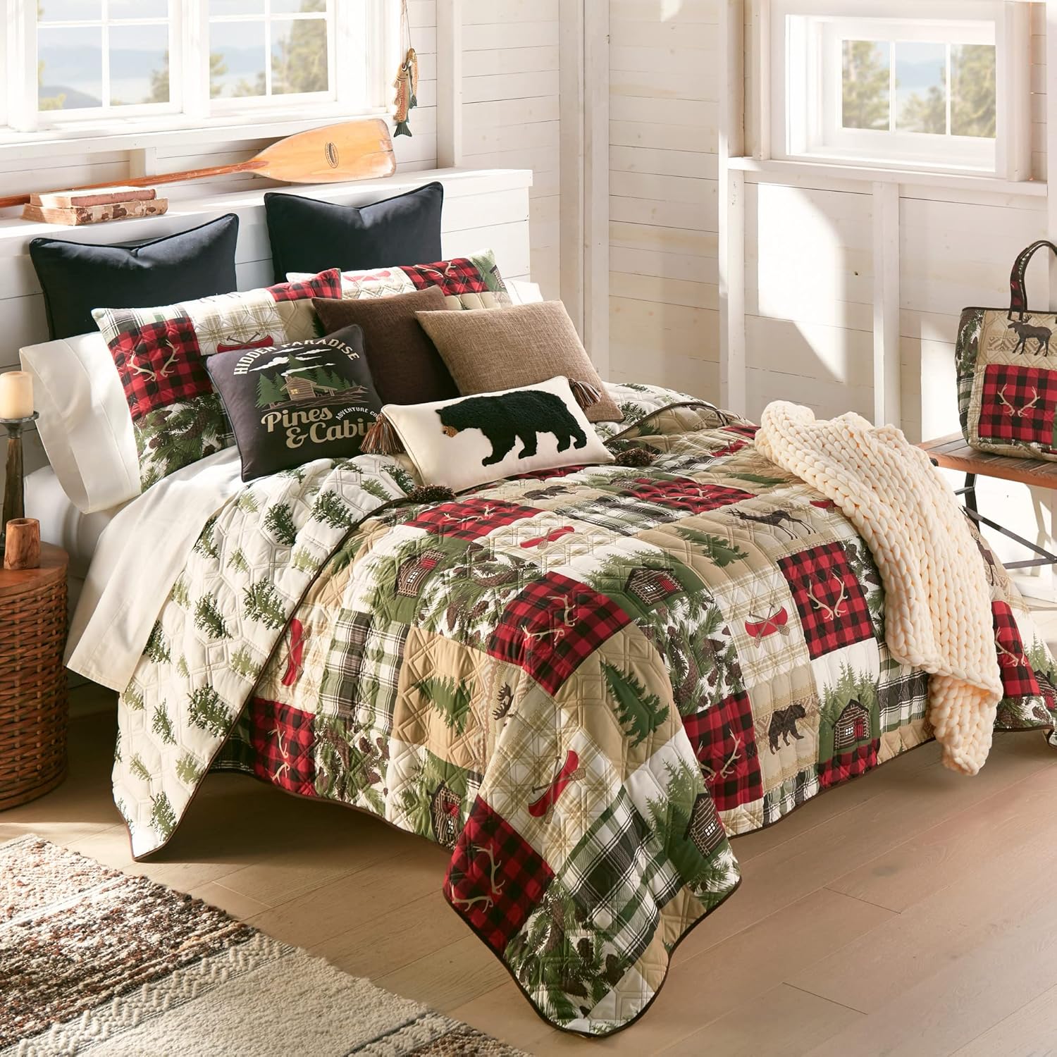 Donna Sharp King Bedding Set - 3 Piece - Cedar Lodge Lodge Quilt Set with King Quilt and Two King Pillow Shams - Machine Washable