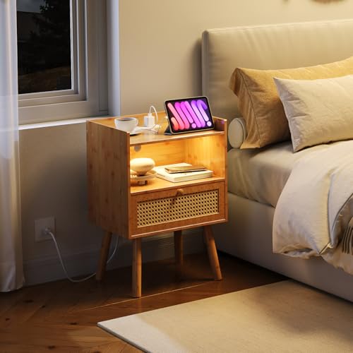 Night Stand Set of 2, Nightstand with Charging Station, LED Nightstands with USB Ports and Outlets, End Side Table with Acrylic Decorative Door, Bedside Tables for Bedroom Living Room, White