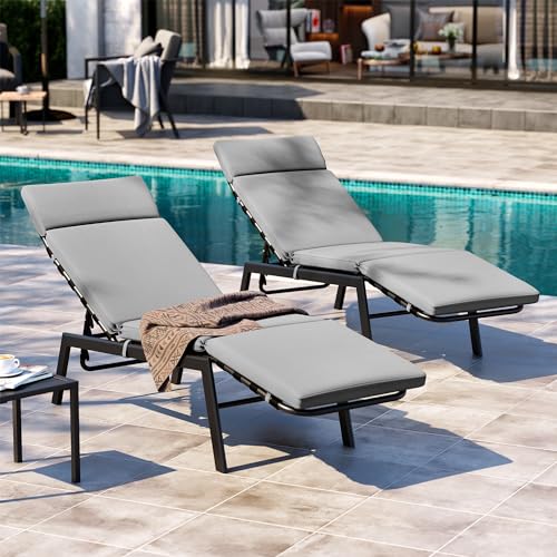 Patio Oversized Outdoor Patio Lounge Chairs set of 2, Metal Outdoor Pool Lounge Chair with Adjustable Backrest, Sunbathing Tanning Poolside Loungers for Backyard Porch Deck Lounger Recliner (Beige)