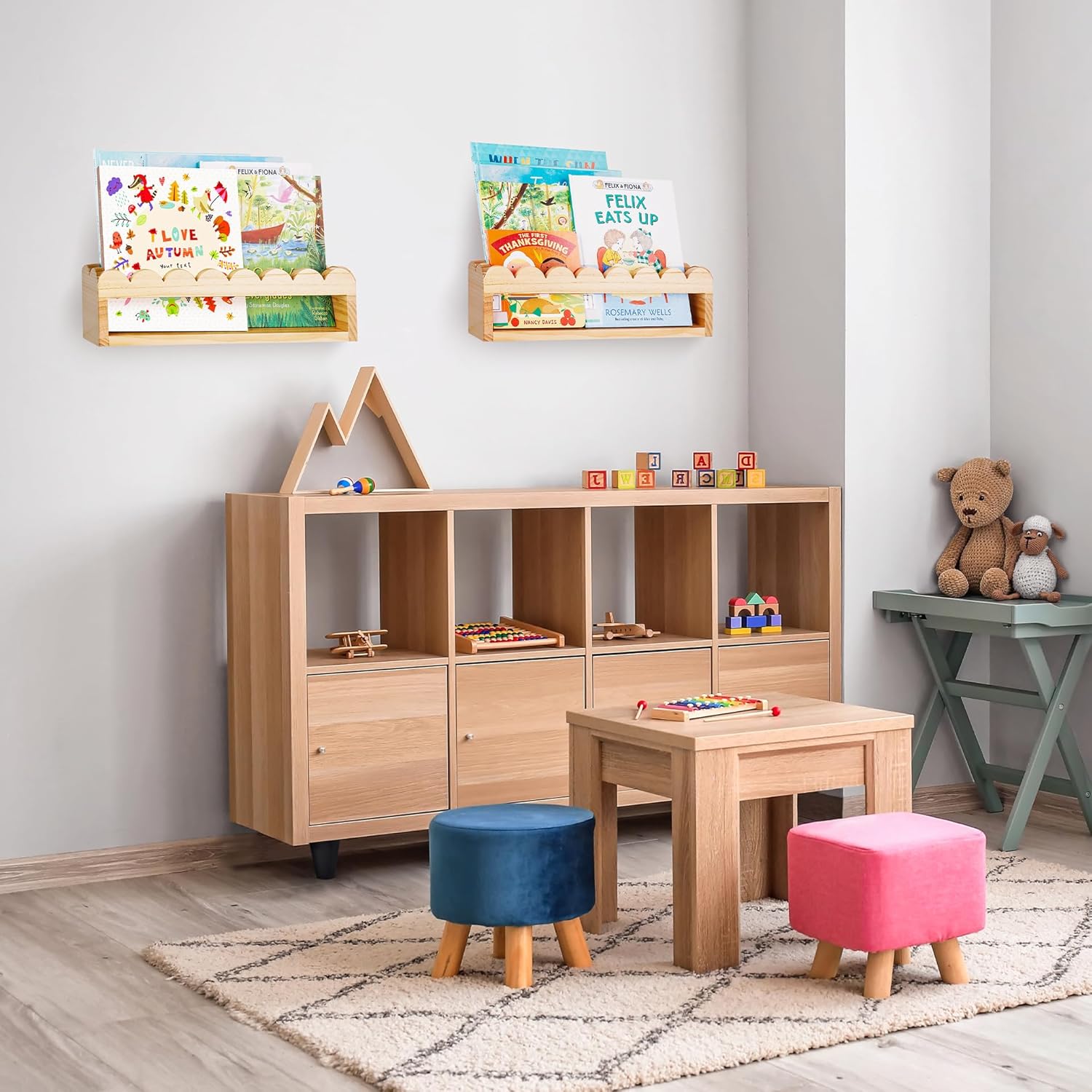 Scalloped Floating Nursery Bookshelves for Wall,Set of 2 Natural Wood Wall Bookshelf for Kids Rooms,Preassembled Baby Bookshelf,Hanging Storage Shelves