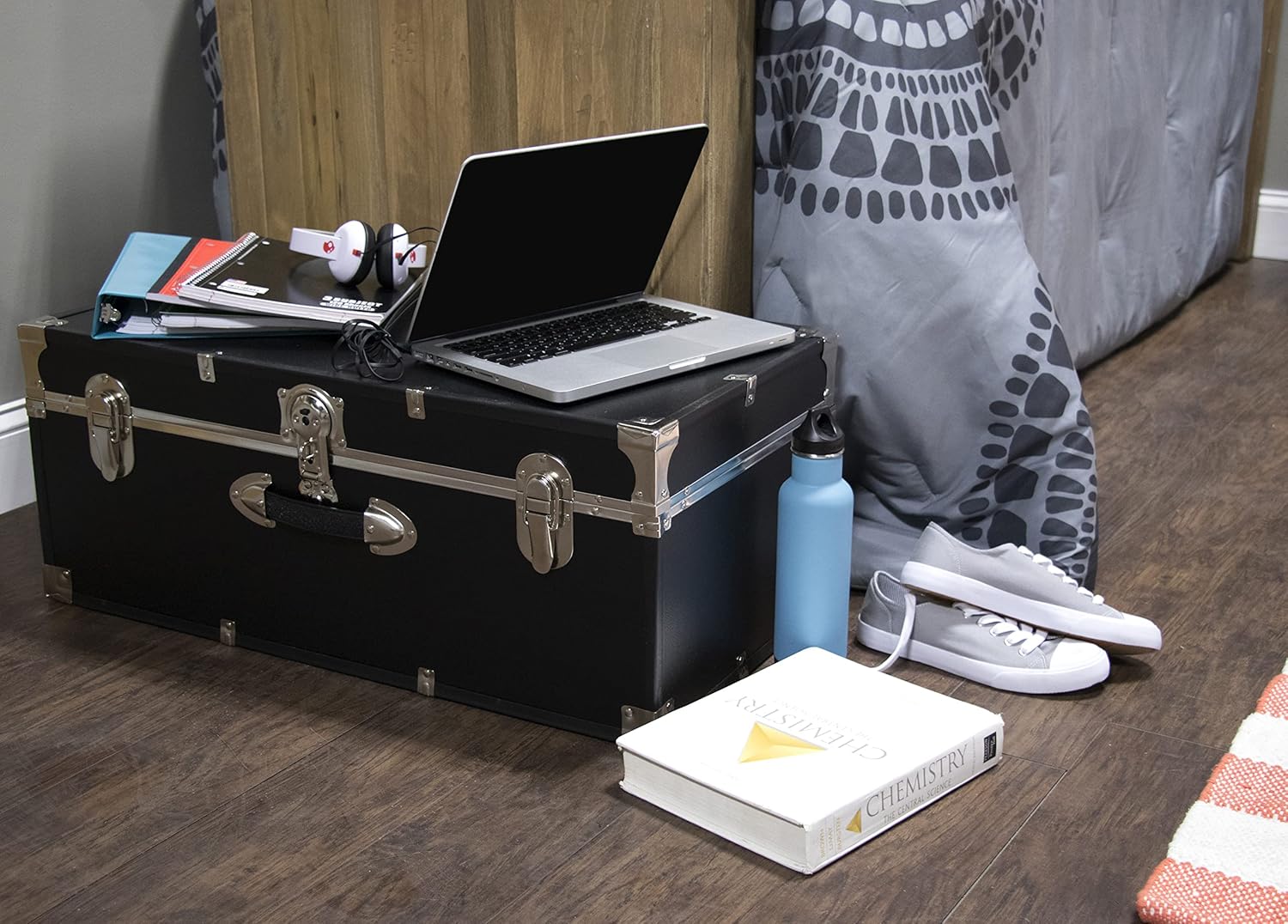 Seward Essential Wood And Metal Trunk With Black Finish SWD6118-10