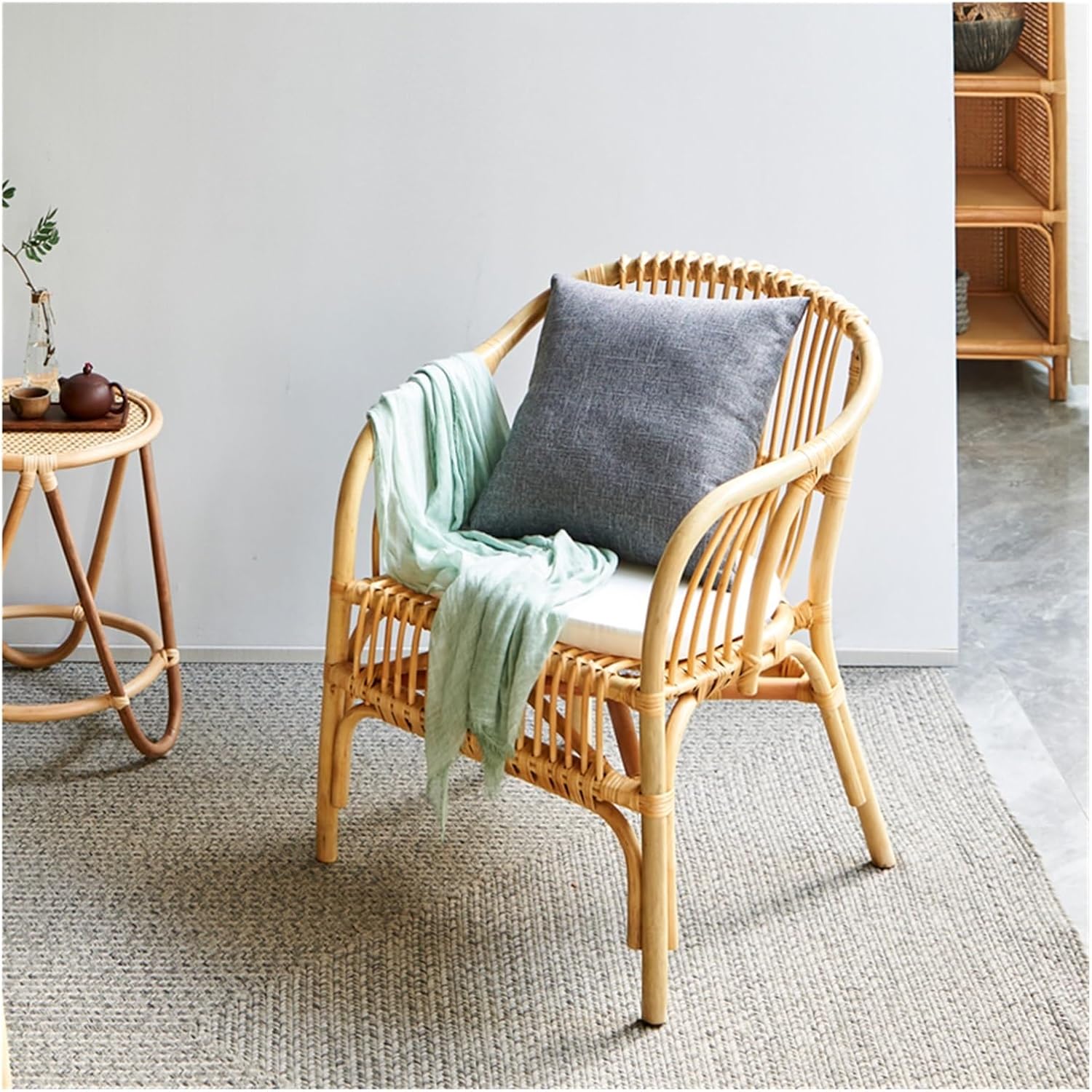 Rattan Chair Natural Rattan Cushion Accent Chair, Rattan Decorative Chair with Armrests, Leisure Armchair for Living Room Bedroom Balcony Patio Wicker Chair