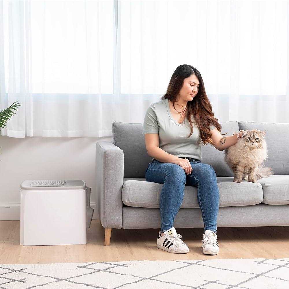 IRIS USA Premium Square Top Entry Cat Litter Box with Scoop - Pet Supplies online store