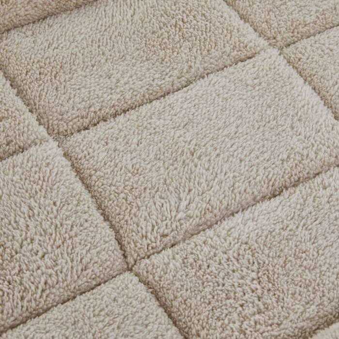 EveryYay Plush Dog Crate Mat 2 H - Pet Supplies online store