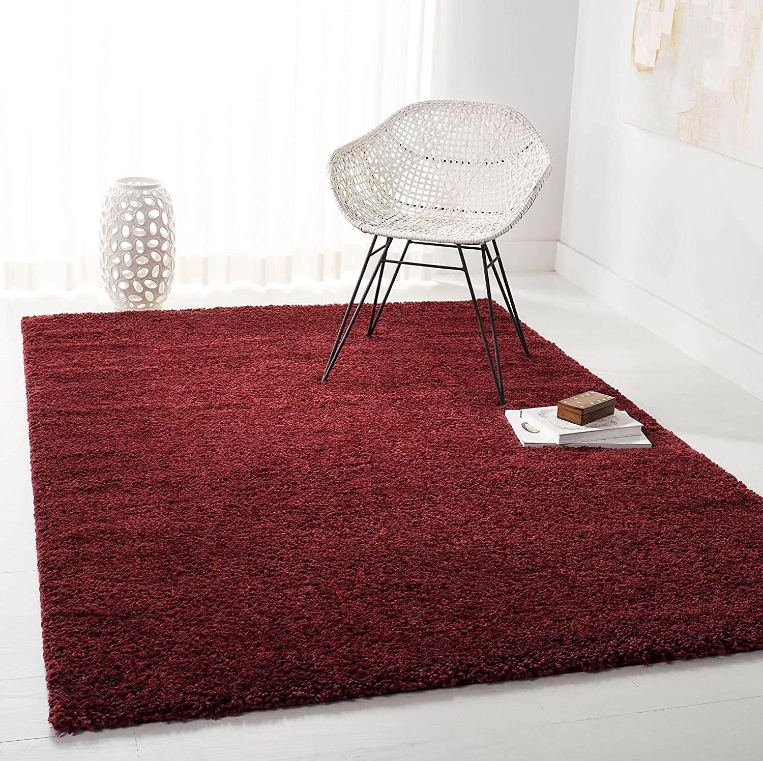SAFAVIEH August Shag Collection Area Rug - 6' x 9', Burgundy, Solid Design, Non-Shedding & Easy Care, 1.2-inch Thick Ideal for High Traffic Areas in Living Room, Bedroom (AUG900S)