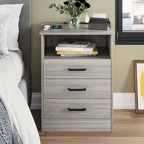 ADORNEVE Nightstands Set of 2, Grey Night Stands with Charging Station, Bedside Table with Drawers & USB Ports for Bedroom,Living Room