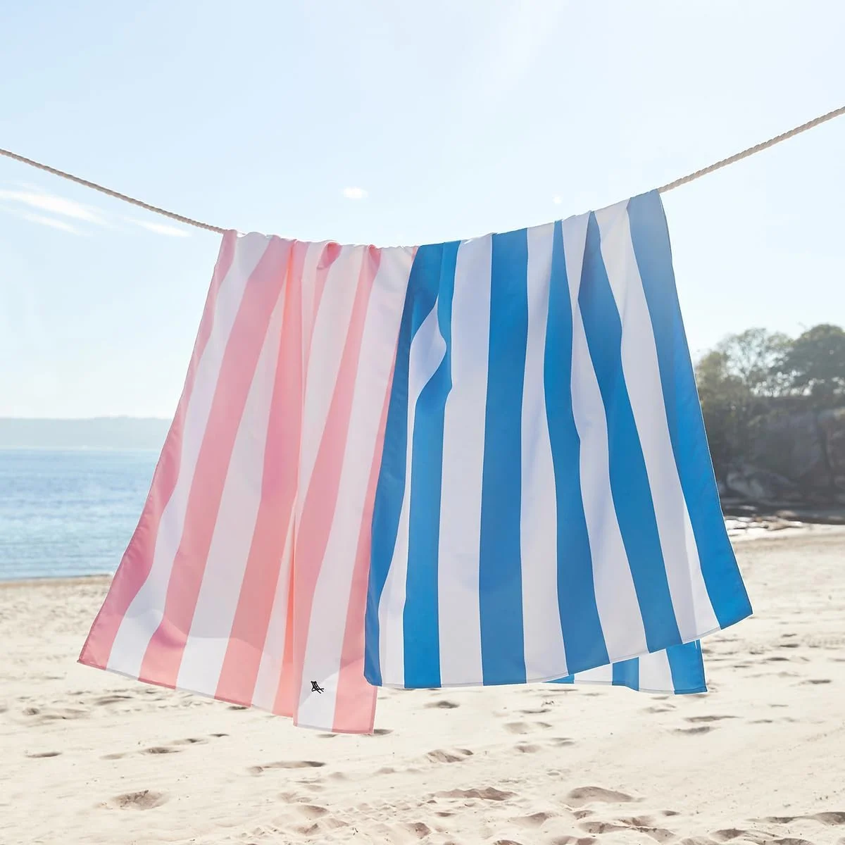 Beach Towel - Quick Dry, Sand Free - Compact, Lightweight - 100% Recycled - Includes Bag - Summer - Set of 5 - Large (160x90cm, 63x35)