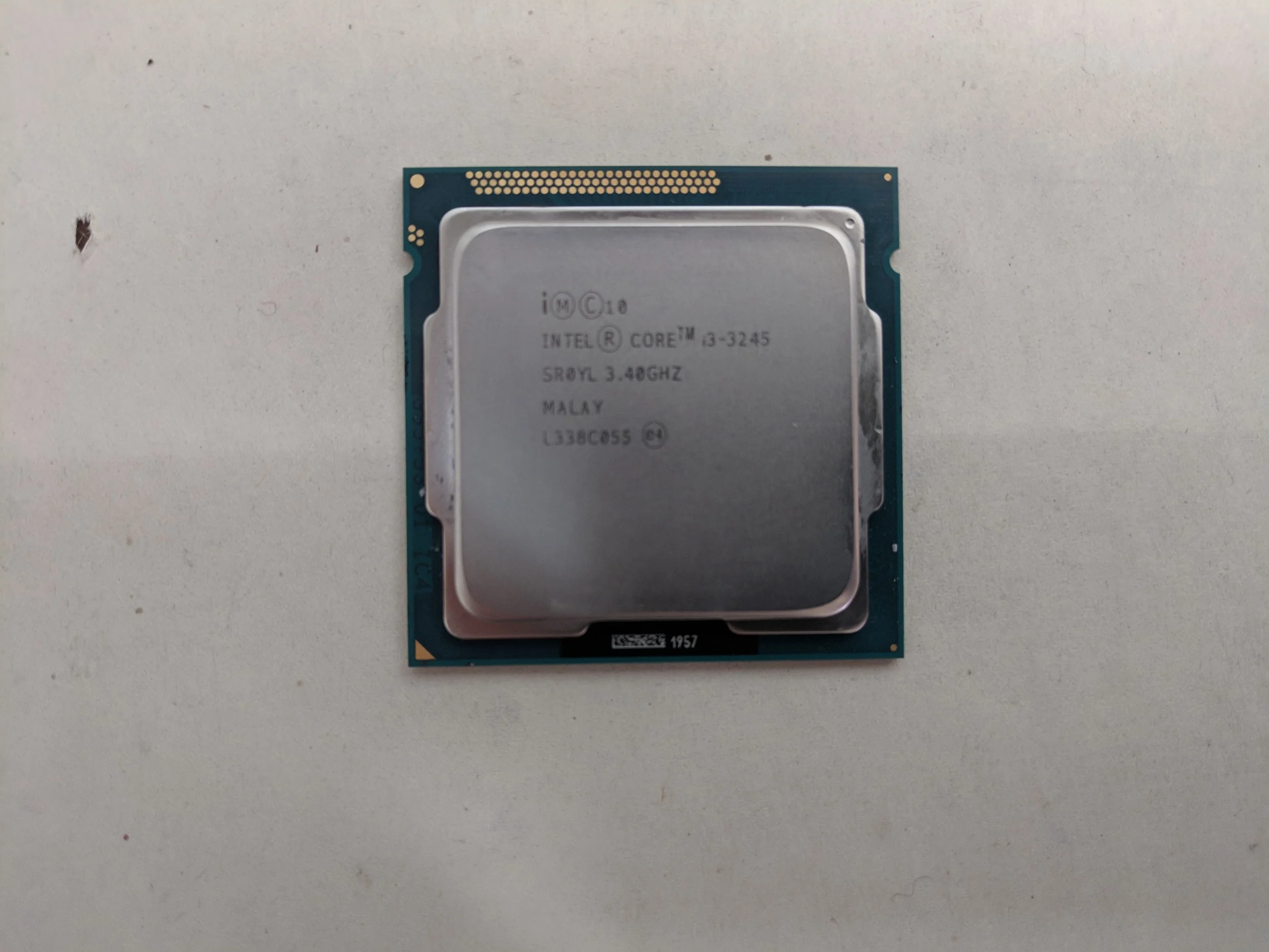 Pre-Owned Intel Core i3-3245 3.4 GHz 5 GT/s LGA 1155 Desktop CPU Processor SR0YL (Good)