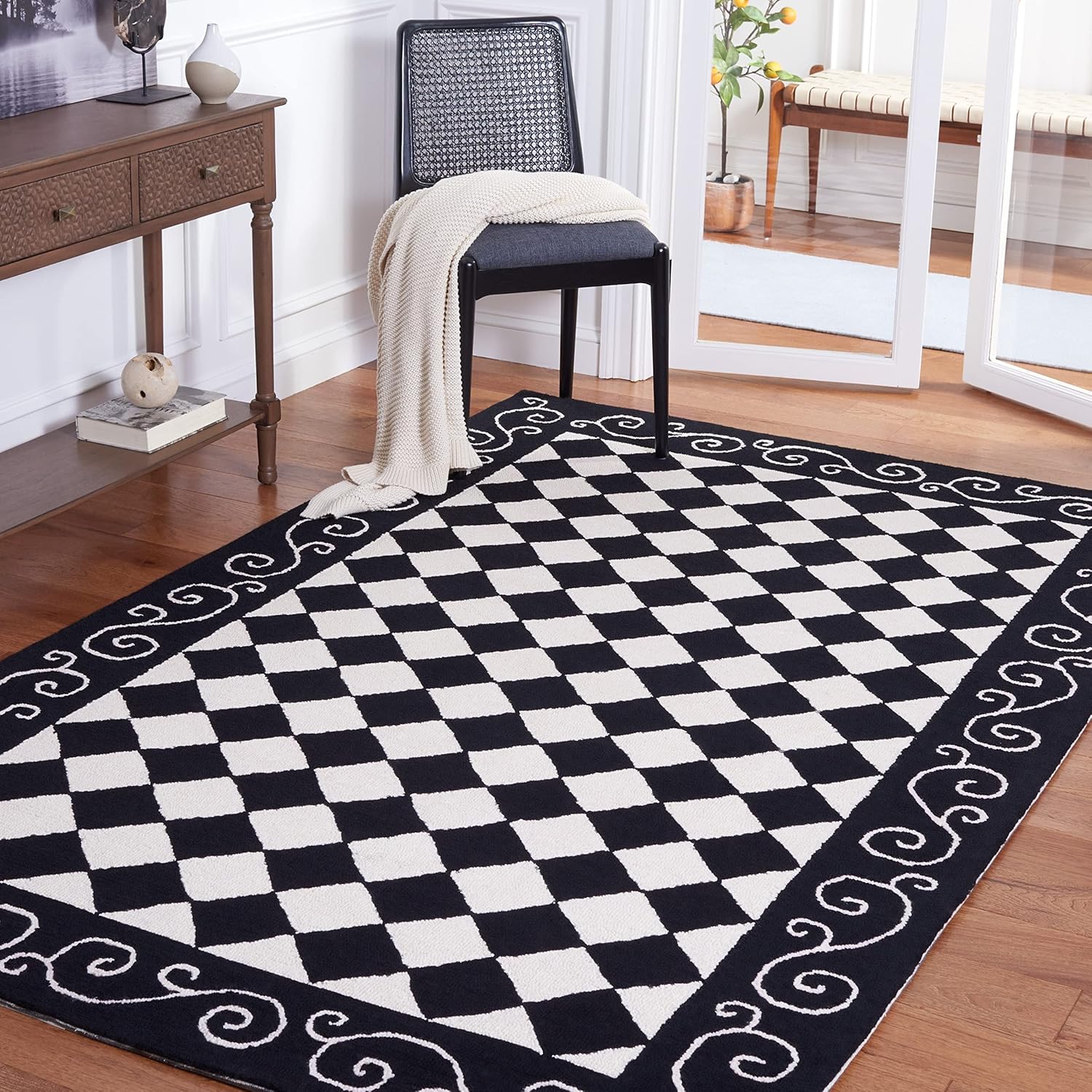 SAFAVIEH Chelsea Collection Accent Rug - 2'6