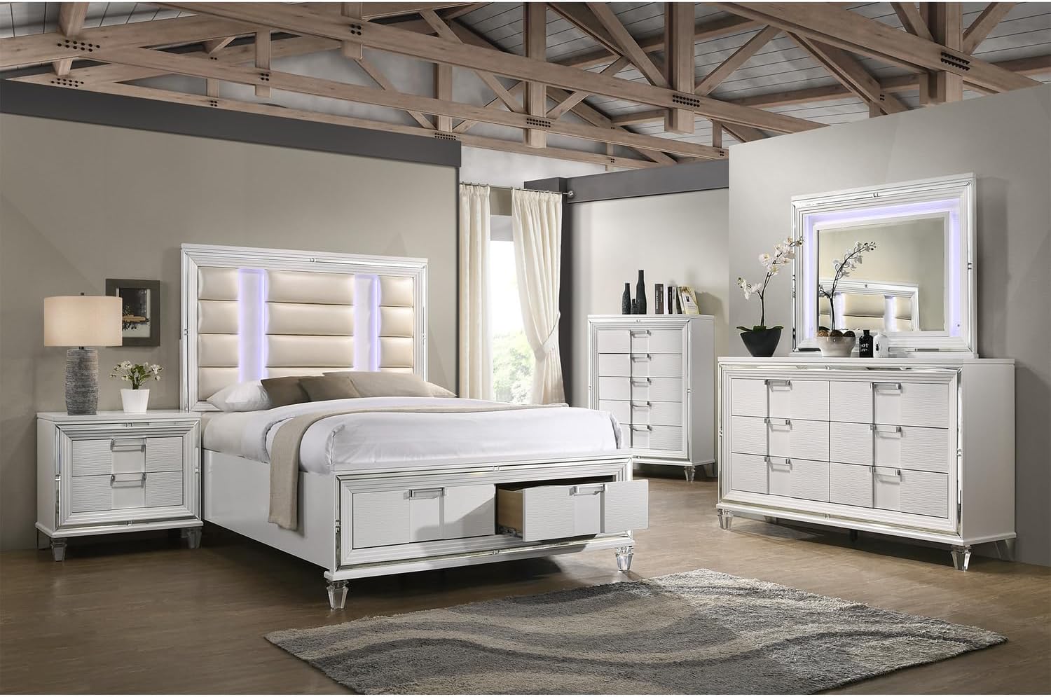 Picket House Furnishings Charlotte 6-Drawer Dresser in White