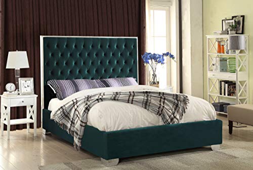 Meridian Furniture Lexi Collection Modern | Contemporary Velvet Upholstered Bed with Deep Tufting, Polished Chrome Stainless Steel Frame and Legs, King, White