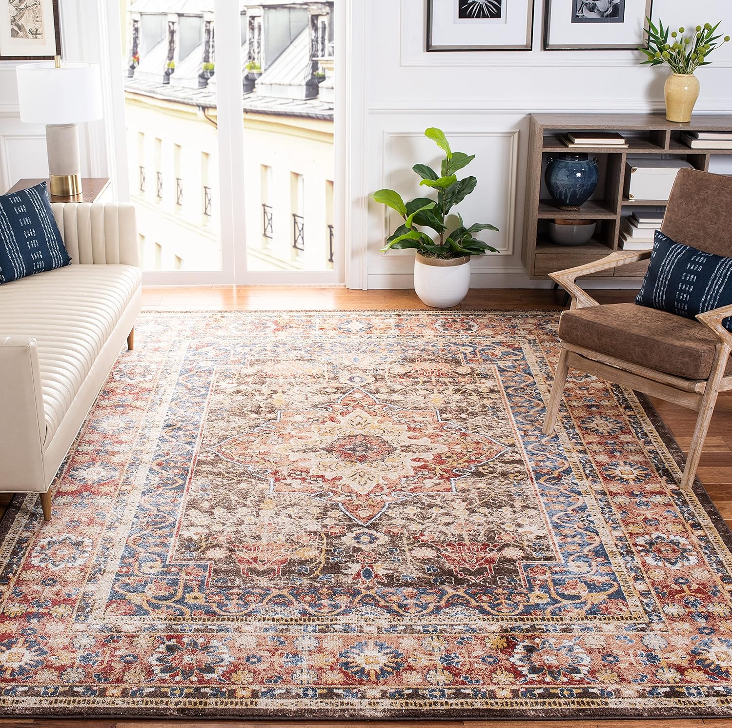 SAFAVIEH Bijar Collection Area Rug - 6'7