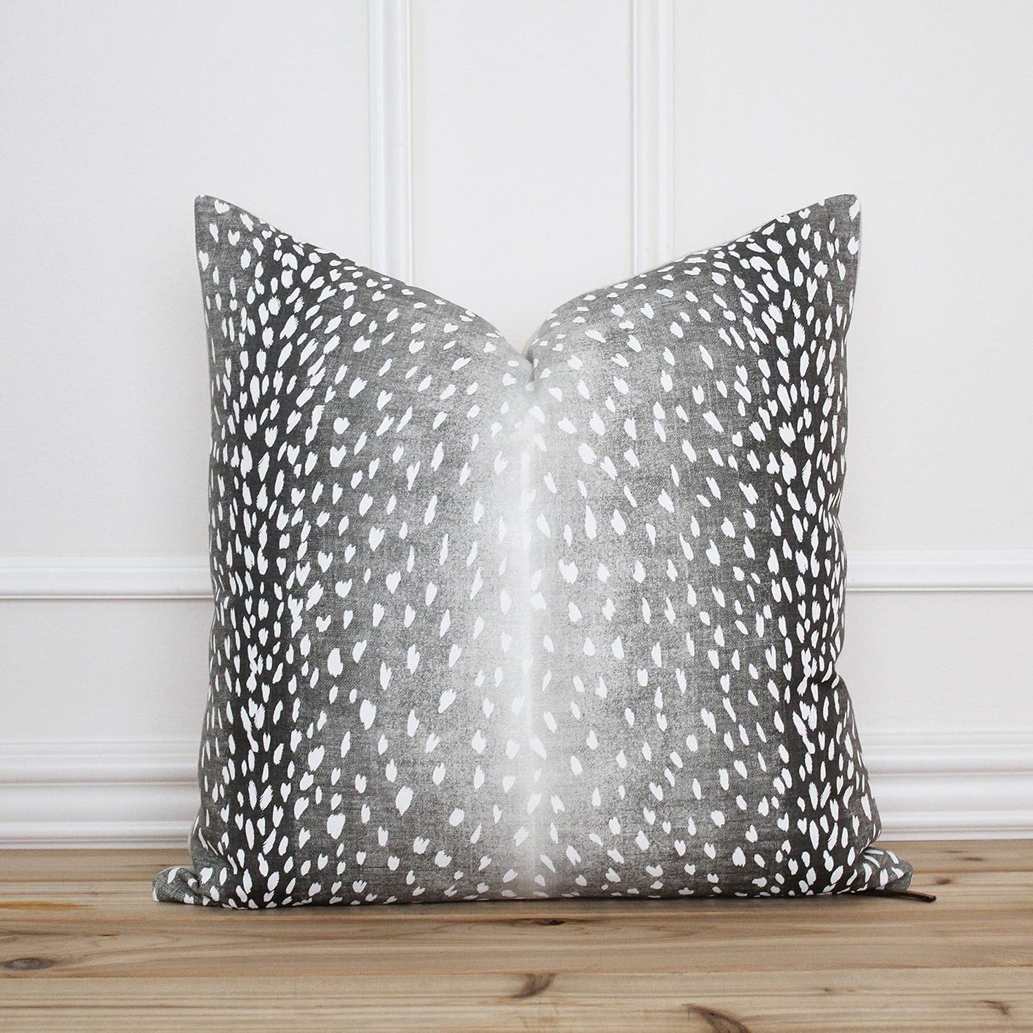 ArogGeld Antelope Pillow Cover Charcoal Animal Print Pillow Cover Designer Pillow Home Decorative Pillow Farmhouse Decor Linen Pillows for Living Room Bedroom Sofa Couch Birthday Housewarming Gift