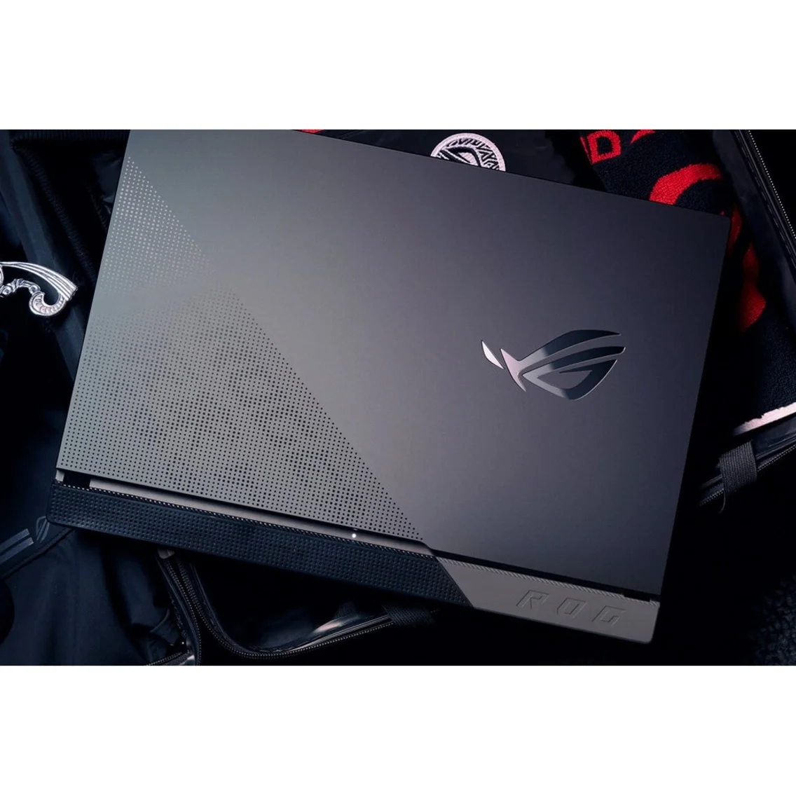 Asus ROG Strix SCAR 17 17.3" Full HD Gaming Laptop, AMD Ryzen 9 5900HX, NVIDIA GeForce RTX 3080 16 GB, 1TB SSD, Windows 10 Home, G733QSA-PB96