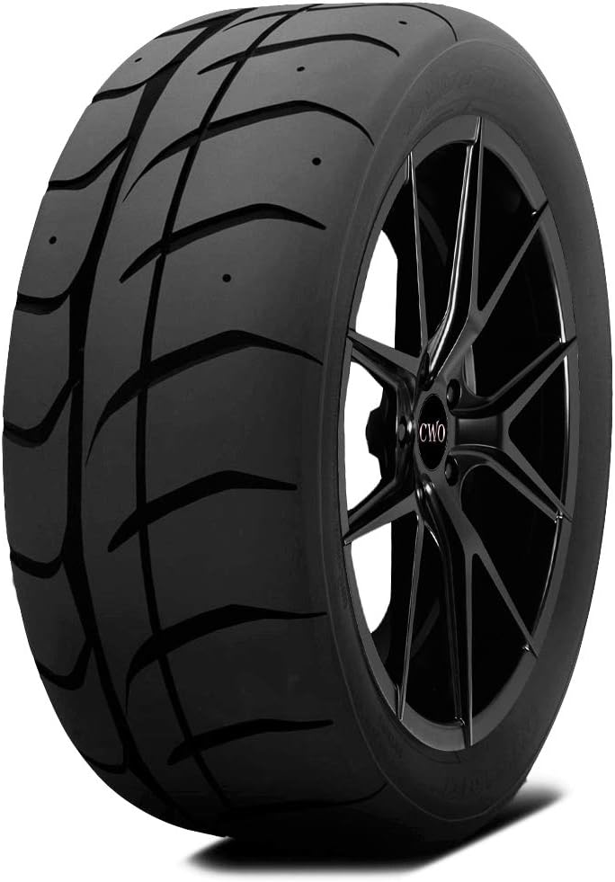 Nitto NT01 235/40ZR17 90W