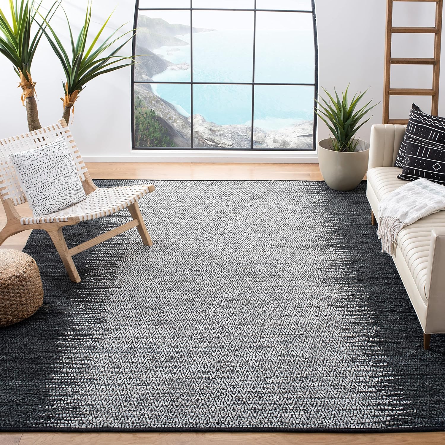 SAFAVIEH Vintage Leather Collection Area Rug - 9' x 12', Grey & Cream, Handmade Leather, Ideal for High Traffic Areas in Living Room, Bedroom (VTL101A)