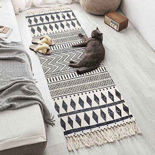 USTIDE Black & Cream Living Room Rug, Boho Runner Farmhouse Retro Shag Rag Rug Large Natural Cotton Accent Rug Washable (4ftx6ft, Black&White)