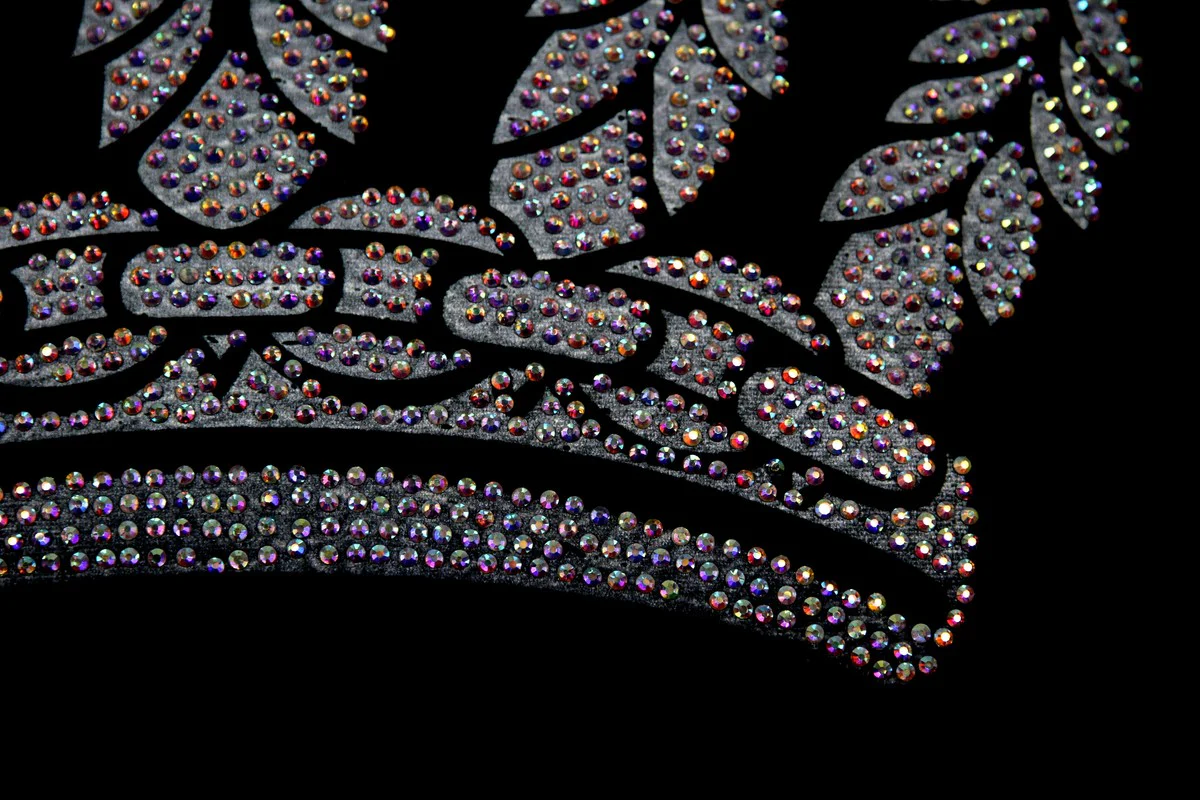 Harald Glööckler Luxus Deko Kissen Pompöös by Schwarz / Silber Krone mit Strass Steinen - Glööckler Kissen AAA