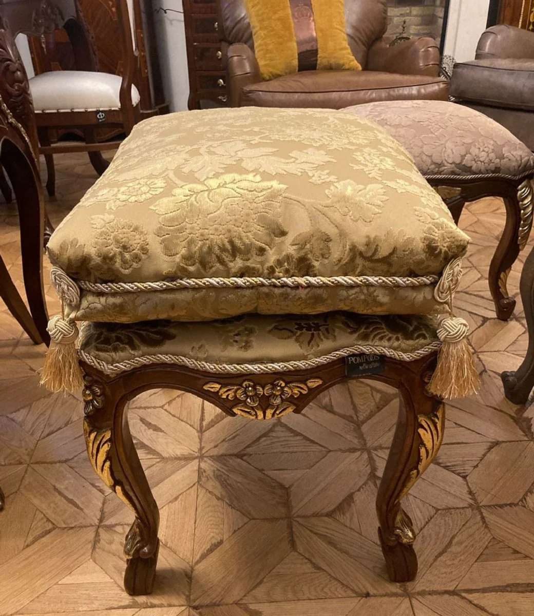 Pompöös by Luxus Barock Sitzhocker mit Sitzkissen Beige Muster / Braun / Gold - Pompööser Barock Hocker designed by Harald Glööckler - Barock Möbel - Edel & Prunkvoll