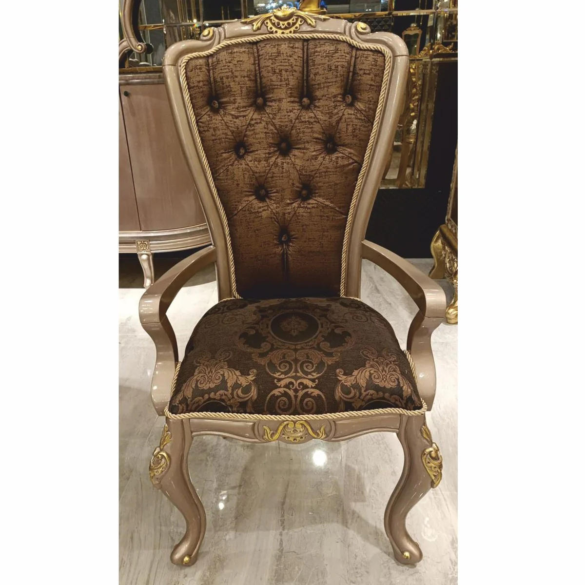 Luxus Barock Esszimmer Set Grau / Schwarz / Gold - 1 Esstisch & 6 Stühle