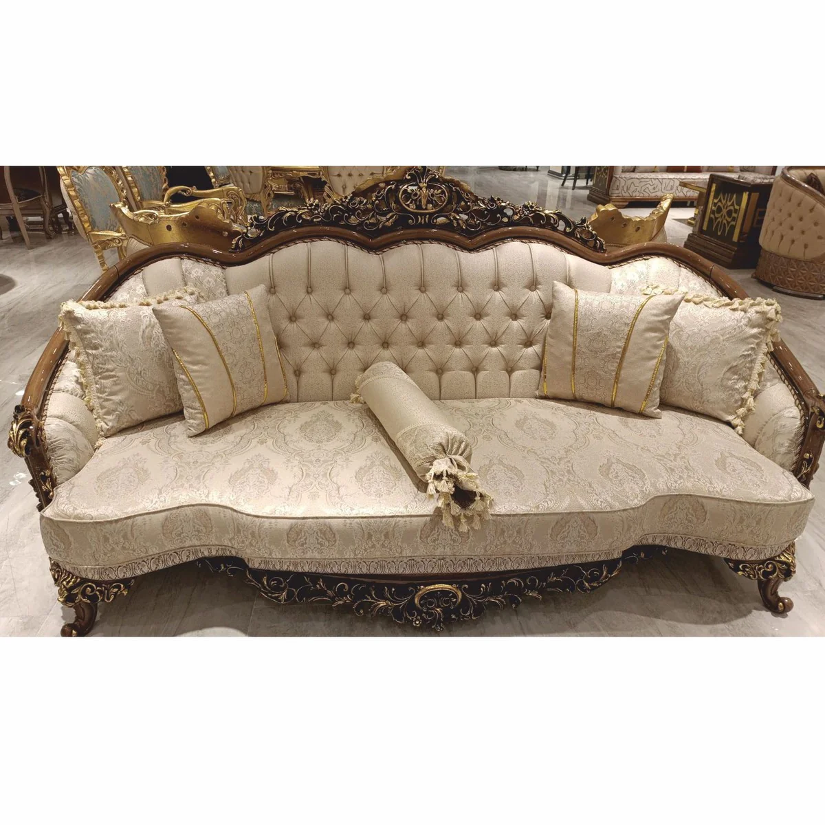 Luxus Barock Sofa Beige / Braun / Gold H. 234 cm - Barock Wohnzimmer Möbel
