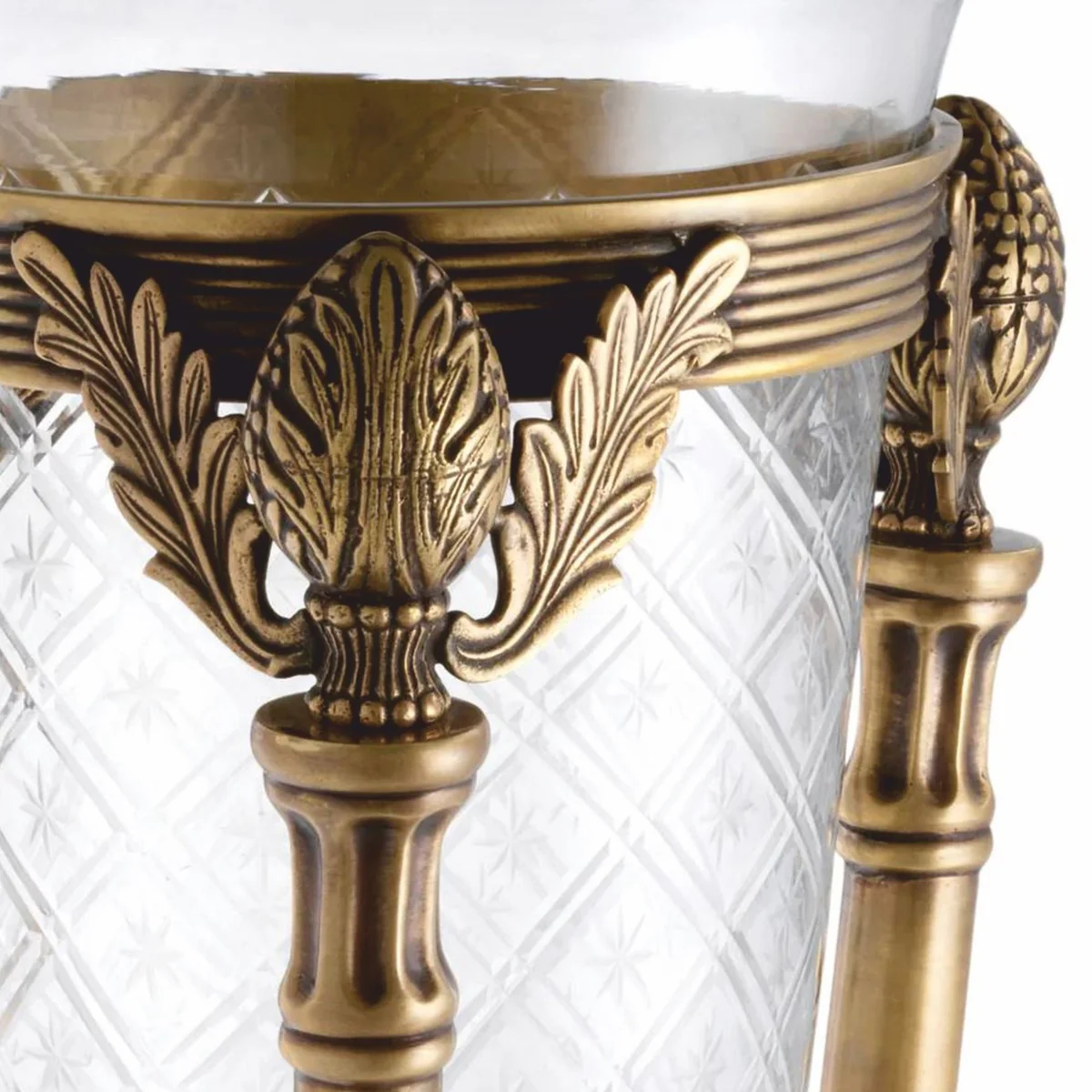 Luxus Barock Kerzenleuchter Vintage Messing / Schwarz H. 51 cm