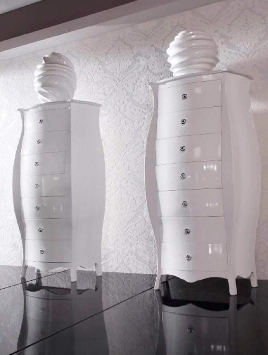 Luxus Barock Kommode Hochglanz Weiß - Handgefertigte Massivholz Kommode mit 7 Schubladen - Luxus Möbel im Barockstil - Barock Möbel - Barock Einrichtung - Edel & Prunkvoll