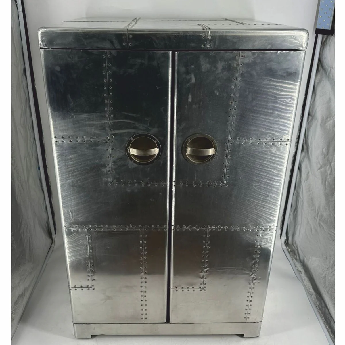 Aluminium Flugzeug Flieger Barschrank Silber / Schwarz H. 113 cm