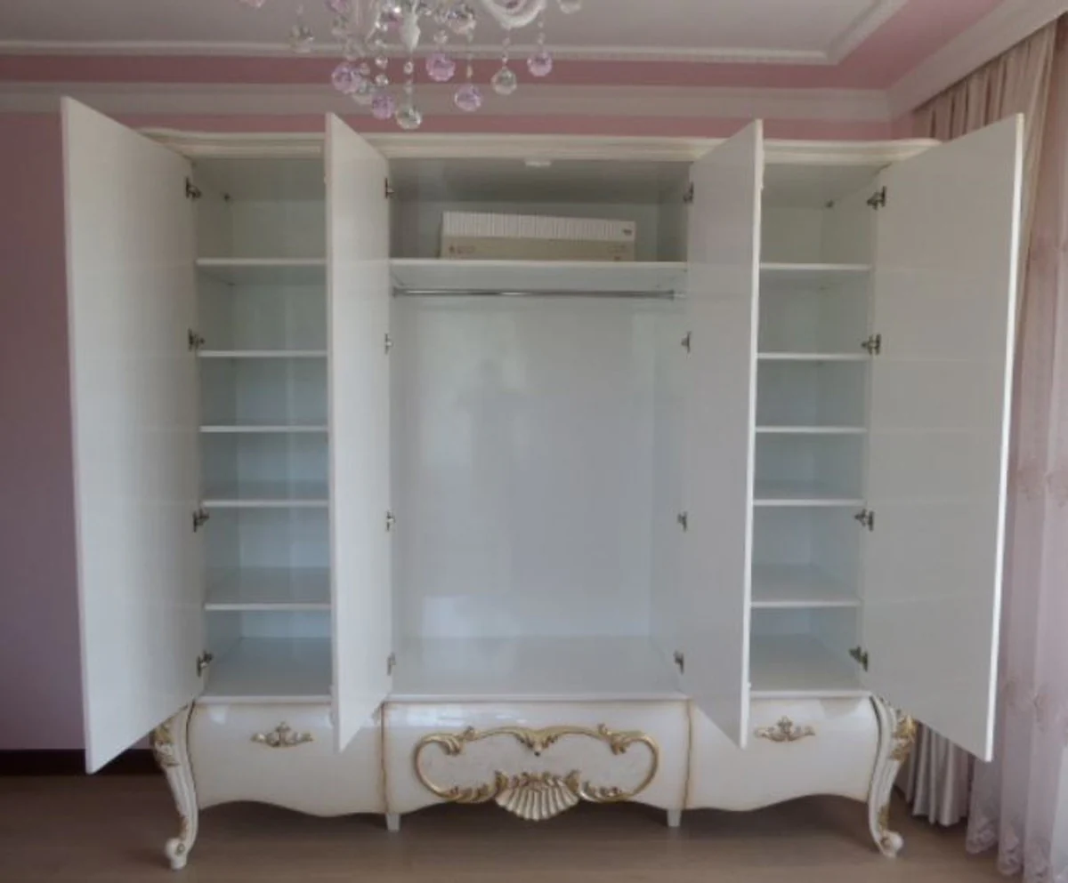 Luxus Barock Schlafzimmerschrank Weiß / Creme / Gold 320 x 70 x H. 250 cm - Edler Massivholz Kleiderschrank - Schlafzimmer Möbel im Barockstil - Luxus Qualität