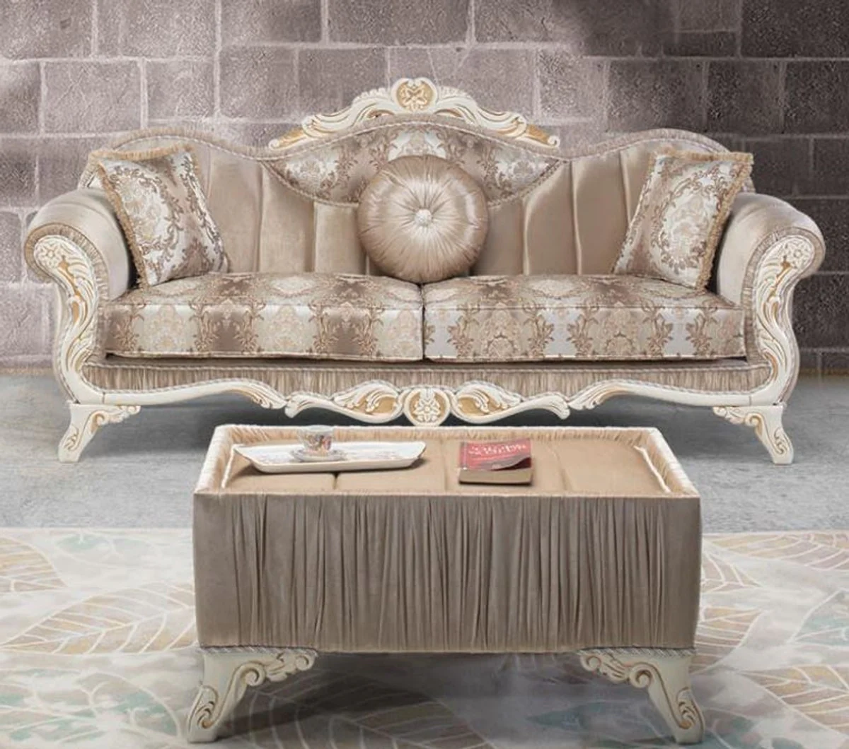 Luxus Barock Beistelltisch Beige / Weiß / Gold 91 x 63 x H. 42 cm - Barock Wohnzimmer Möbel