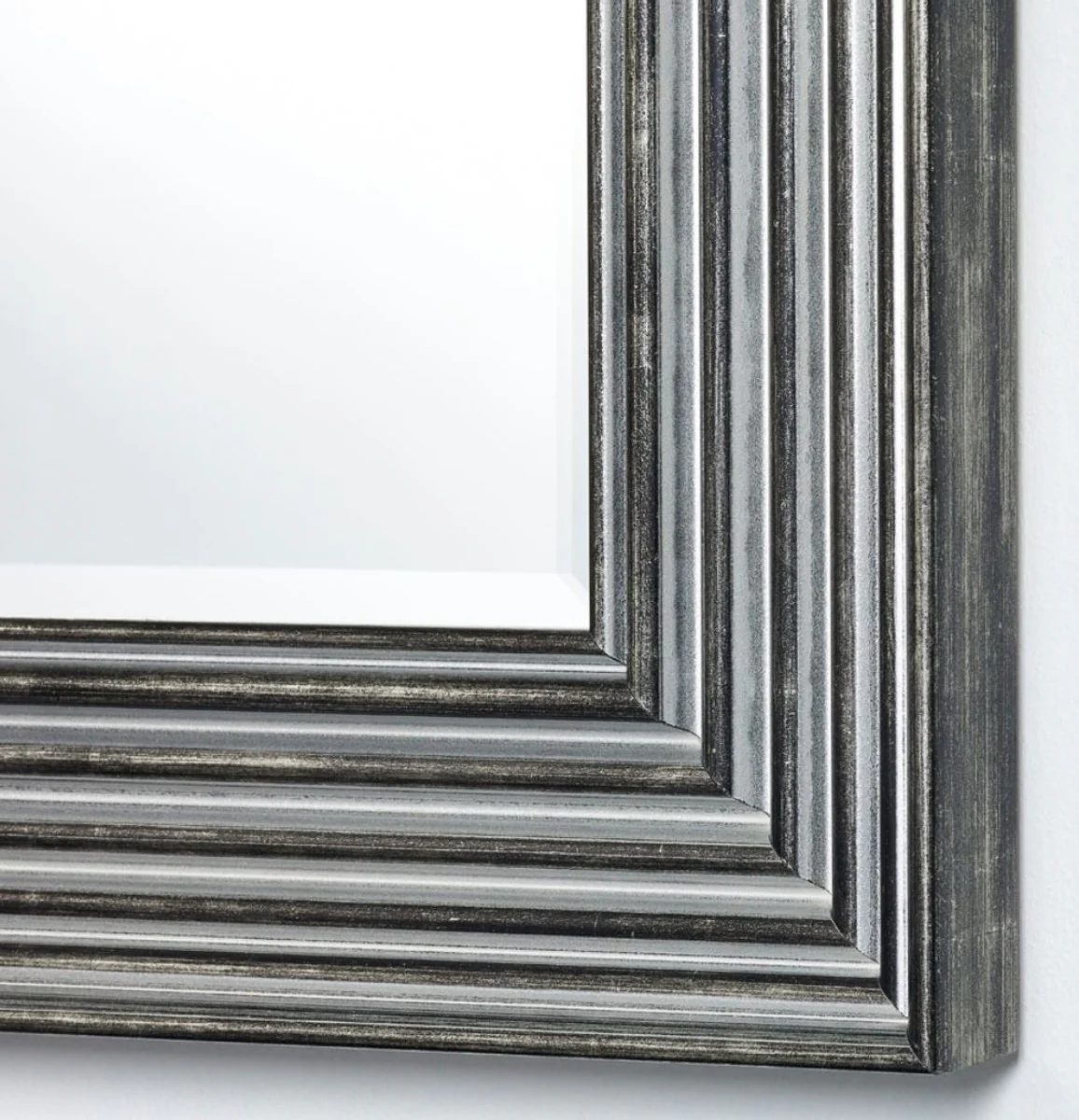 Luxus Wohnzimmer Spiegel Silber / Schwarz 67 x H. 167 cm - Wohnzimmer Accessoires