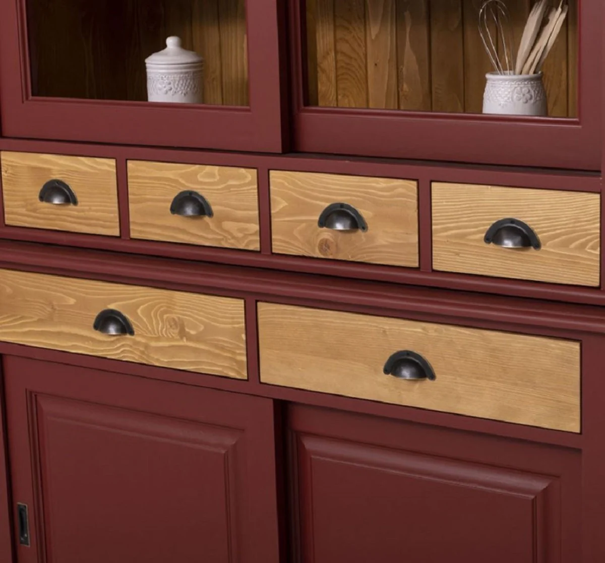 Landhausstil Esszimmerschrank Bordeauxrot / Naturfarben 142 x 48 x H. 225 cm - Massivholz Küchenschrank - Landhausstil Esszimmer Möbel