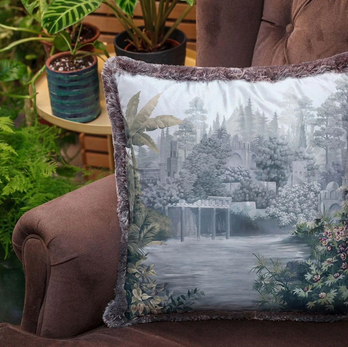 Luxus Deko Kissen antike Landschaft Mehrfarbig / Grau 45 x 45 cm - Bedrucktes Samt Kissen mit Fransen - Luxus Deko Accessoires