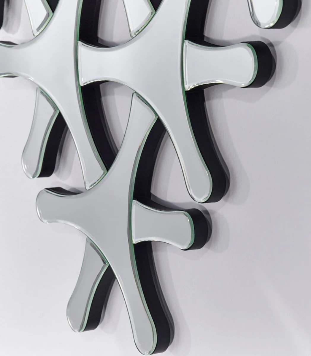 Luxus Wandspiegel 67 x H. 123 cm - Designer Kollektion