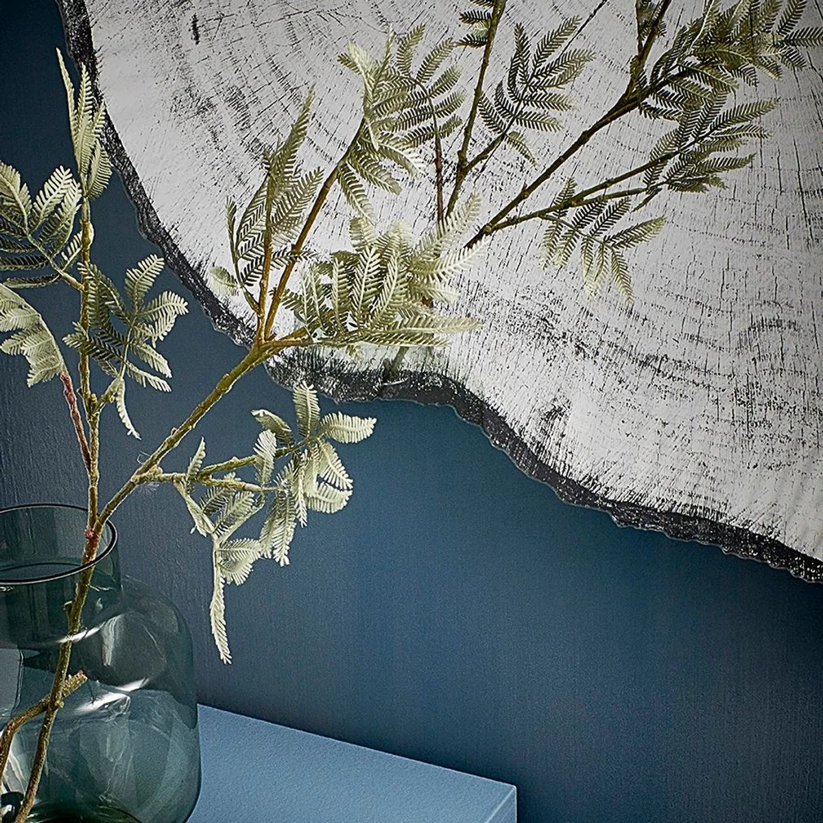 Luxus Wandspiegel im Baumscheiben Design Weiß / Schwarz 101 x 2,5 x H. 98 cm - Wohnzimmer Spiegel - Schlafzimmer Spiegel - Garderoben Spiegel - Luxus Möbel - Luxus Interior