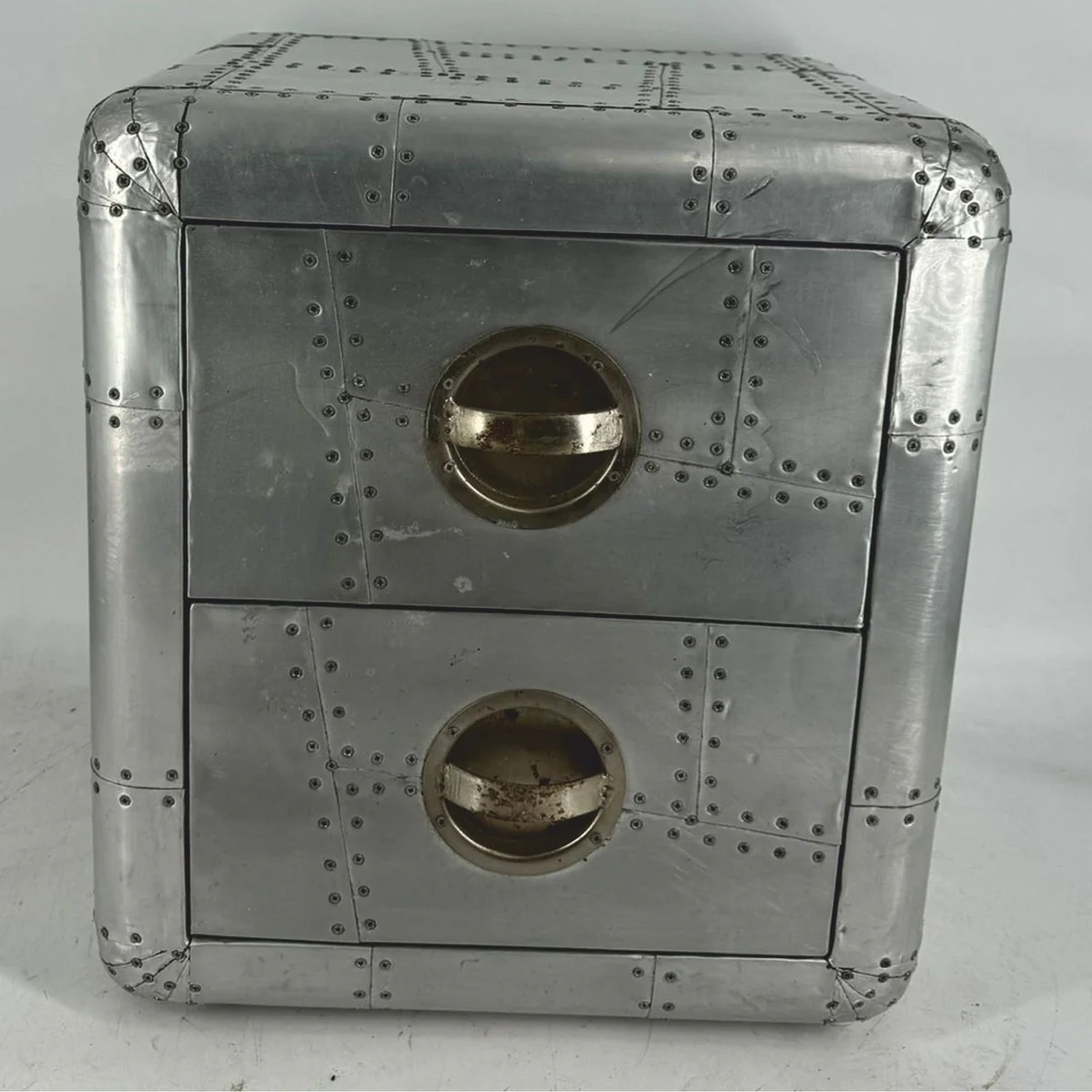 Aluminium Flugzeug Flieger Nachttisch mit 2 Schubladen Silber H. 50 cm