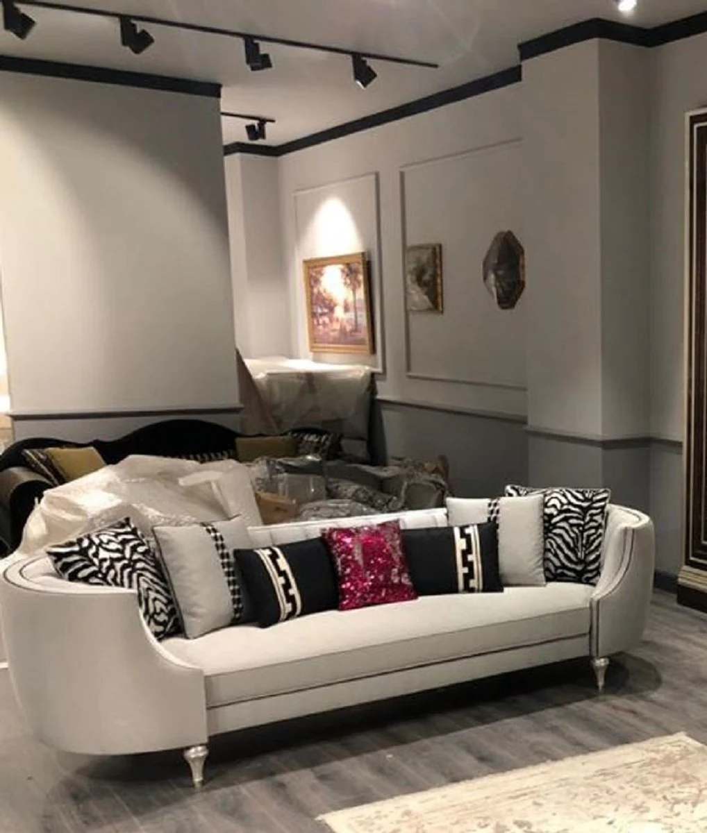 Luxus Barock Sofa Silber / Antik Silber - Handgefertigtes Wohnzimmer Sofa - Edle Barock Wohnzimmer Möbel