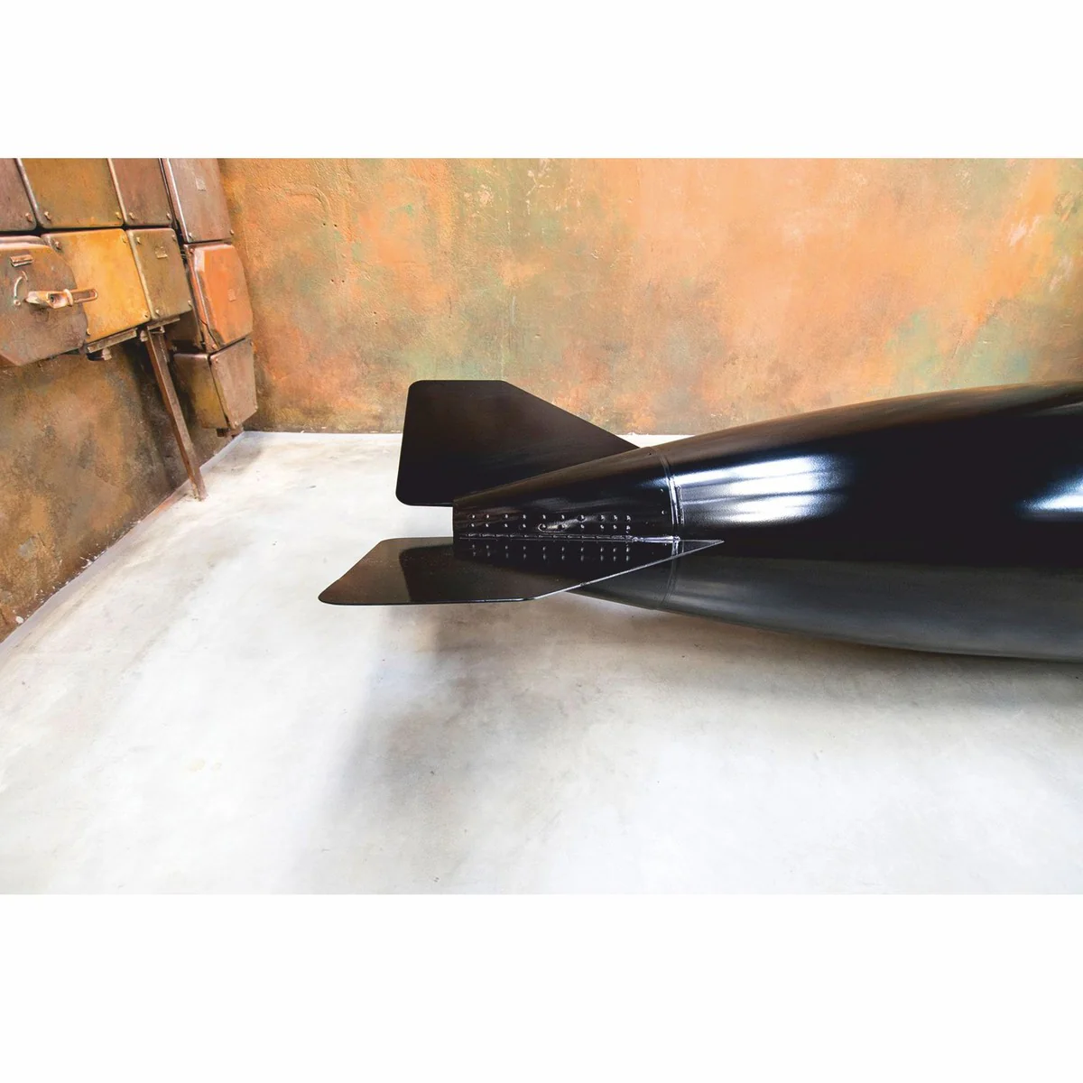 Luxus Couchtisch in Torpedo Form 560 cm - Original Zusatztank Tornado Fighter deutsche Luftwaffe