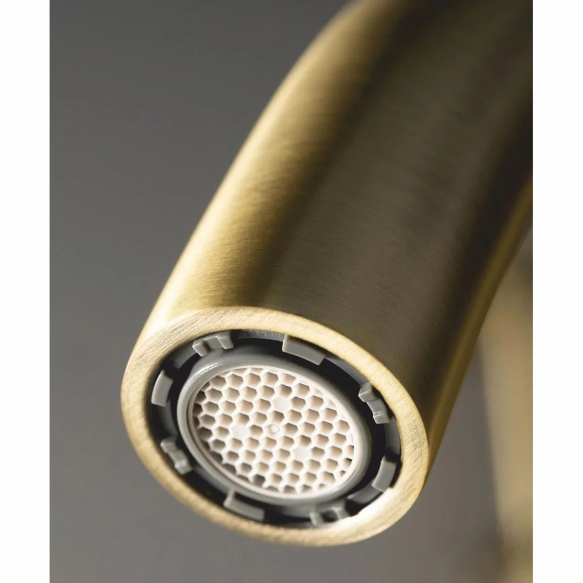 Jugendstil Waschtischarmatur Messing H. 21,4 cm