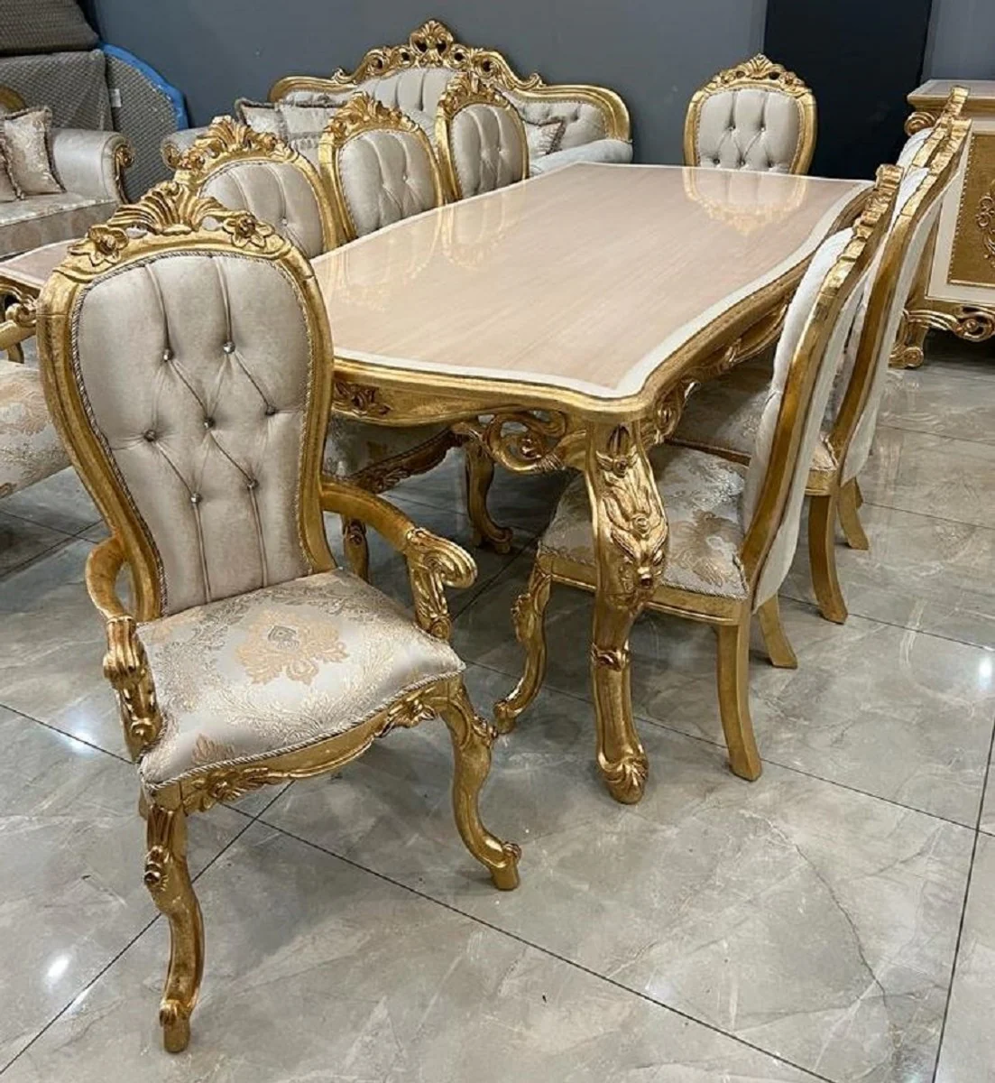 Luxus Barock Esszimmer Set Beige / Weiß / Silber / Gold - 1 Barock Esstisch & 8 Barock Esszimmerstühle - Luxus Esszimmer Möbel im Barockstil - Prunkvolle Barock Esszimmer Möbel