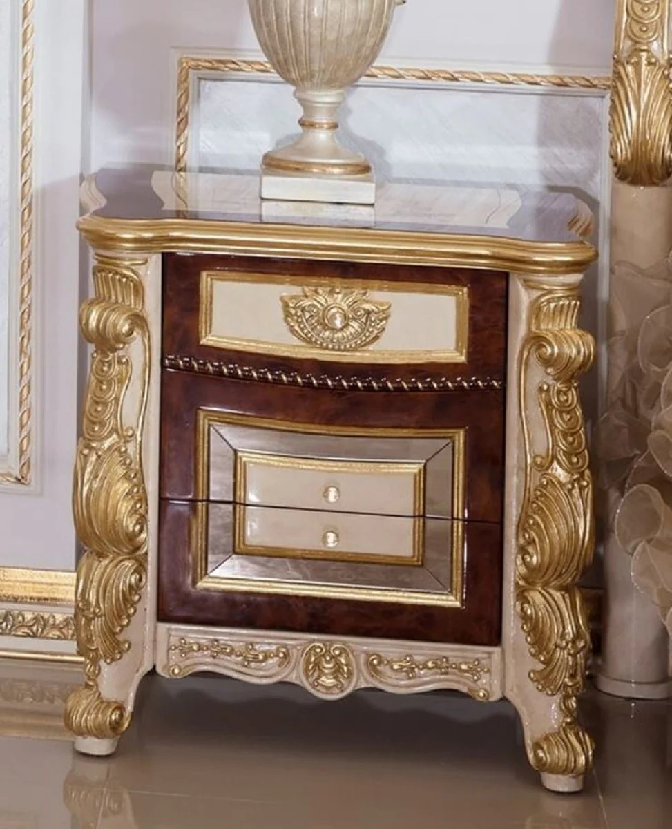 Luxus Barock Nachtkommode Weiß / Beige / Braun / Gold - Prunkvoller Barock Nachttisch mit 3 Schubladen - Luxus Schlafzimmer Möbel im Barockstil - Barock Möbel - Barock Einrichtung