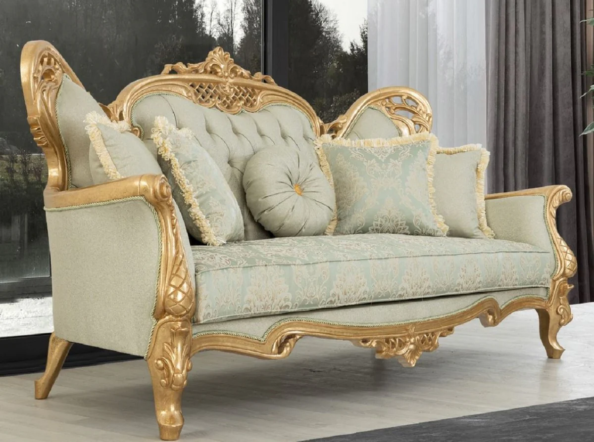 Luxus Barock Sofa Hellgrün / Gold - Handgefertigtes Wohnzimmer Sofa mit elegantem Muster und Glitzersteinen - Barock Wohnzimmer Möbel - Edel & Prunkvoll