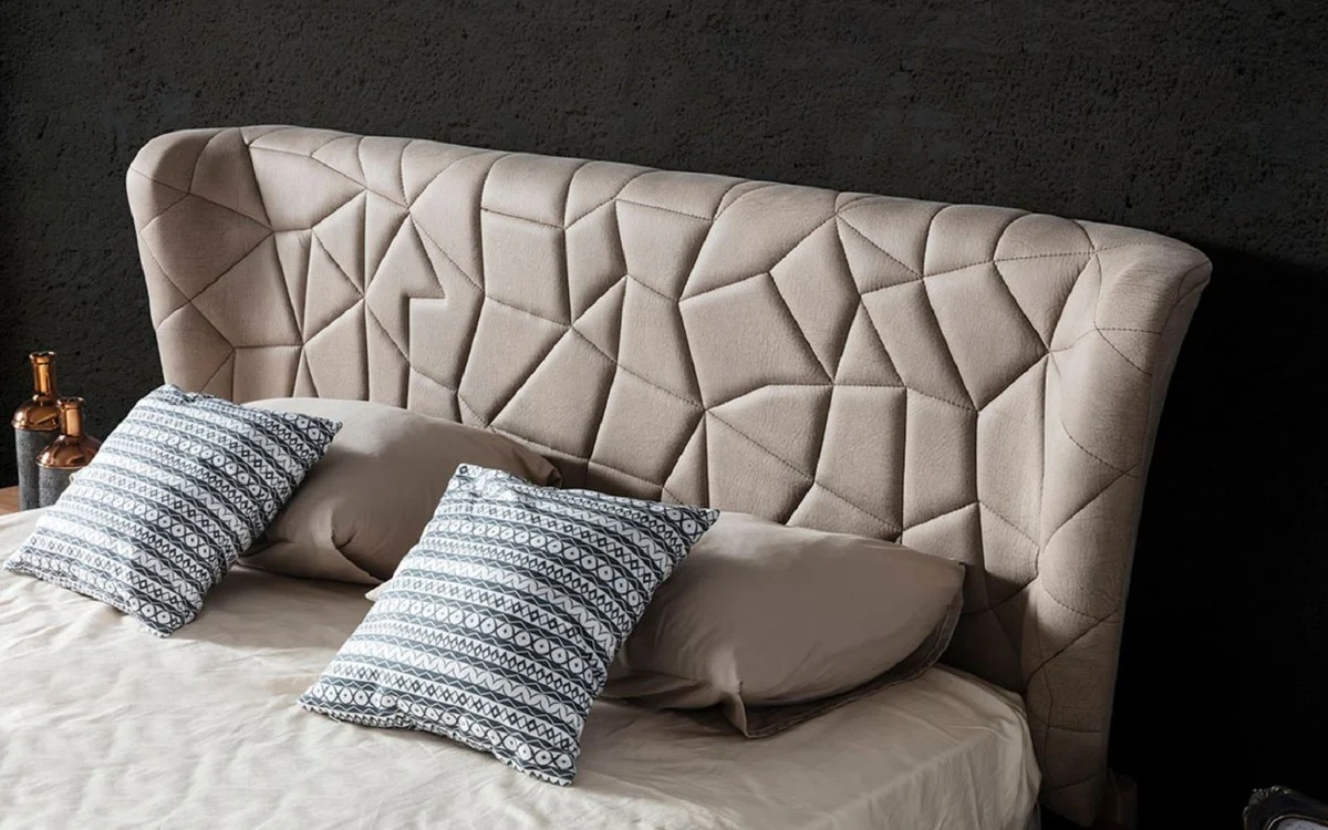 Luxus Doppelbett Grau / Braun / Kupfer 193 x 225 x H. 115 cm - Massivholz Bett - Schlafzimmer Möbel - Hotel Möbel - Luxus Möbel - Luxus Einrichtung