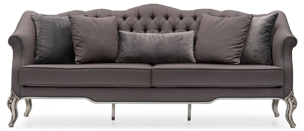 Luxus Barock Wohnzimmer Sofa Grau / Silber - Handgefertigtes Barockstil Sofa mit dekorativen Kissen - Barock Möbel - Luxus Wohnzimmer Möbel im Barockstil - Edel & Prunkvoll