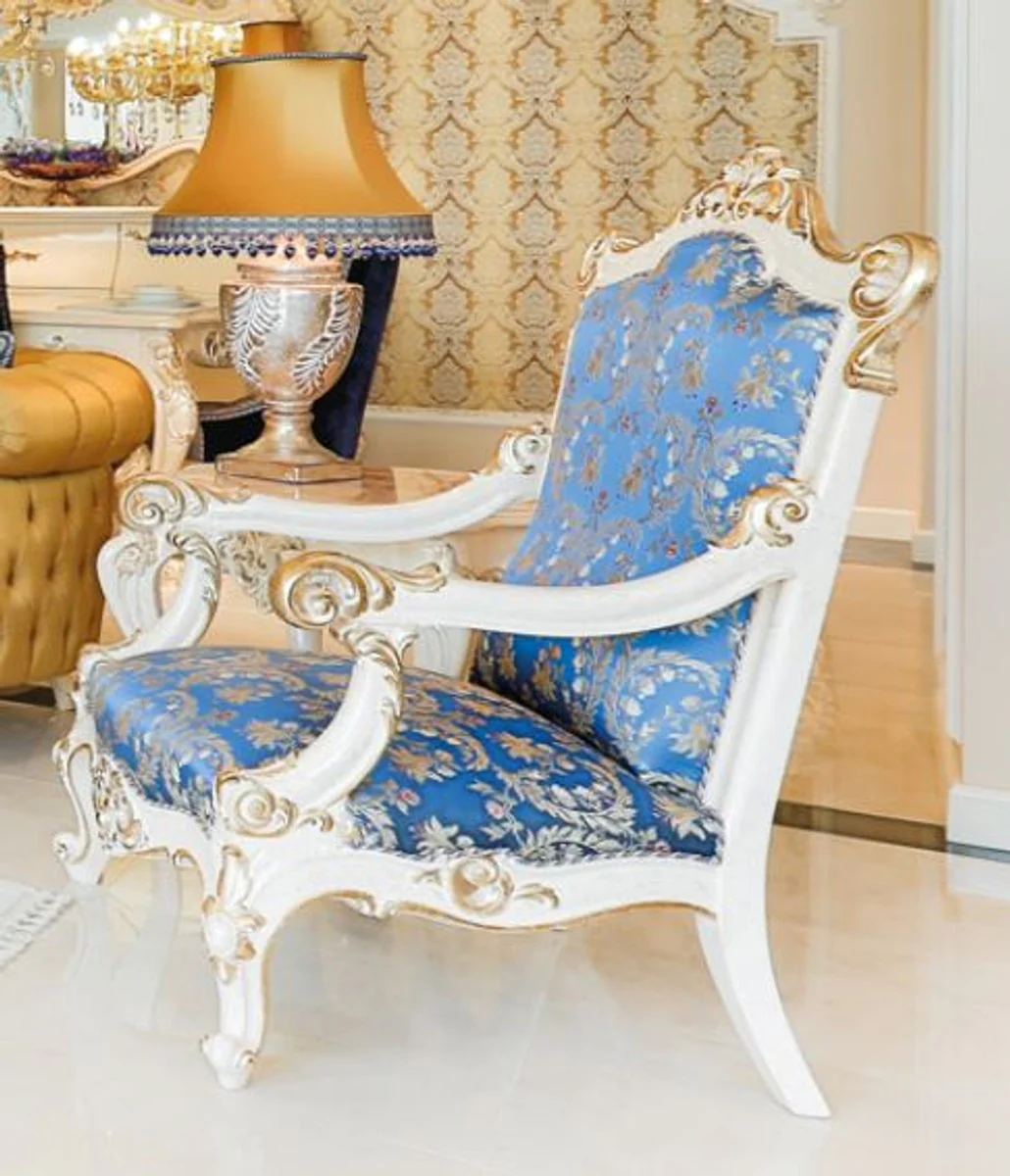Luxus Barock Wohnzimmer Set Blau / Weiß / Gold - 2 Sofas & 2 Sessel & 1 Couchtisch & 2 Beistelltische - Wohnzimmer Möbel im Barockstil - Edel & Prunkvoll