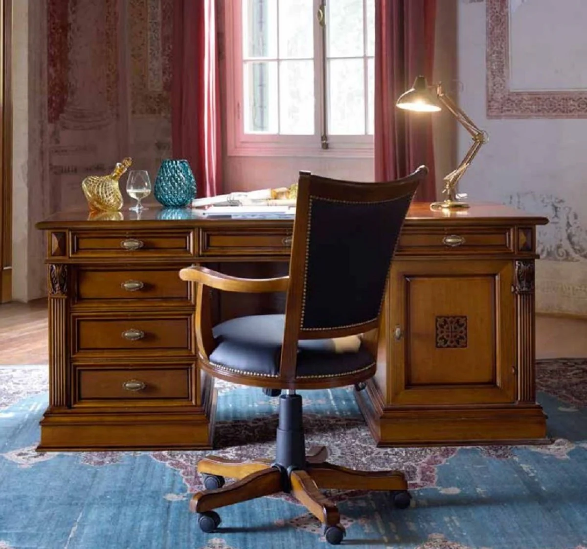 Luxus Bürostuhl Schwarz / Braun - Höhenverstellbarer Schreibtischstuhl - Drehstuhl mit edlem Kunstleder - Luxus Büro Möbel - Luxus Qualität - Made in Italy