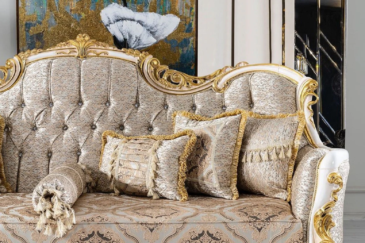 Luxus Barock Sofa Silber / Beige / Schwarz / Weiß / Gold - Prunkvolles Wohnzimmer Sofa mit Glitzersteinen - Barockstil Wohnzimmer Möbel - Luxus Möbel im Barockstil - Barock Einrichtung