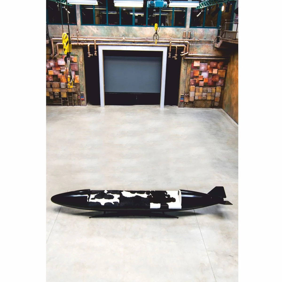 Luxus Sitzbank in Torpedo Form 560 cm - Original Zusatztank Tornado Fighter deutsche Luftwaffe