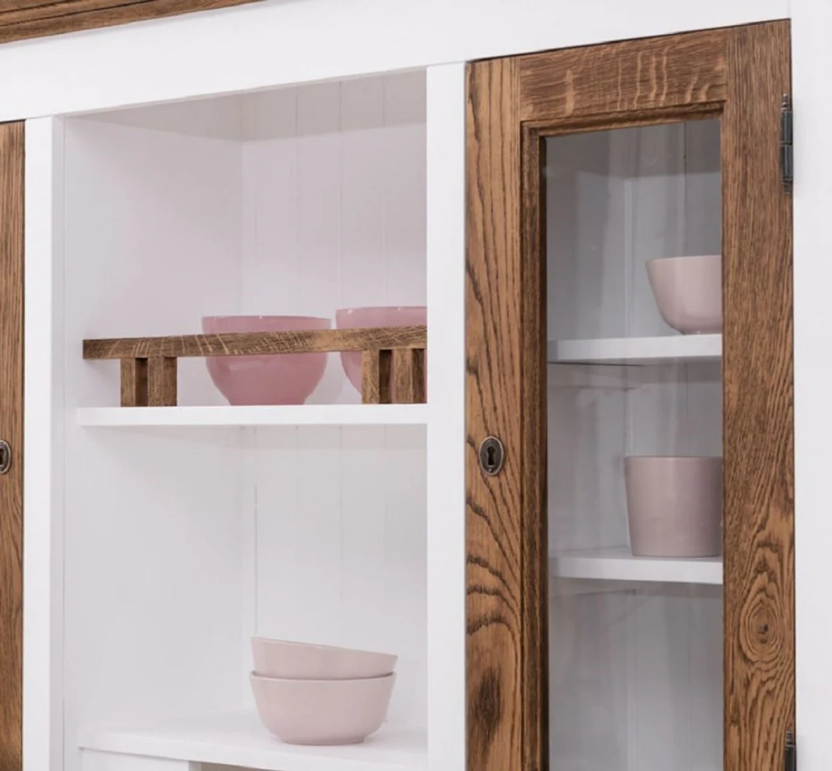 Landhausstil Esszimmerschrank Weiß / Dunkelbraun 137 x 50 x H. 197 cm - Massivholz Küchenschrank - Esszimmer Möbel im Landhausstil - Landhausstil Esszimmer Einrichtung