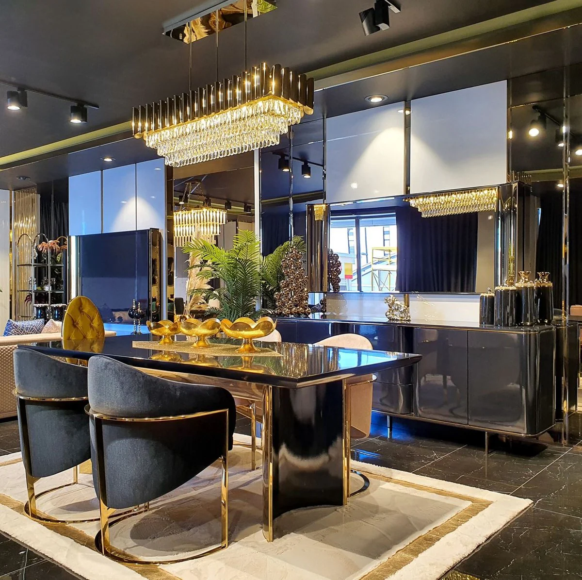 Luxus Esstisch Schwarz / Gold 200 x 100 x H. 78 cm - Moderner Esszimmertisch mit Glasplatte - Luxus Esszimmer Möbel